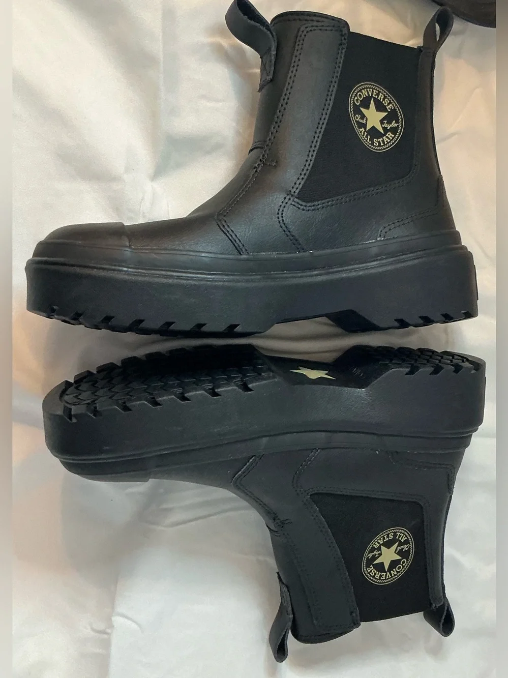 NWOT Converse Chuck Taylor All Star Lugged Chelsea Rain Boots Black 5.5